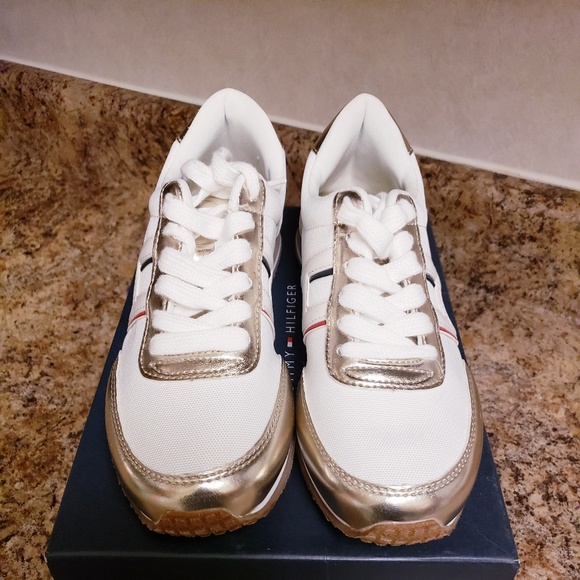 Tommy Hilfiger Vibe Sneakers Sz. 10 - Picture 6 of 7